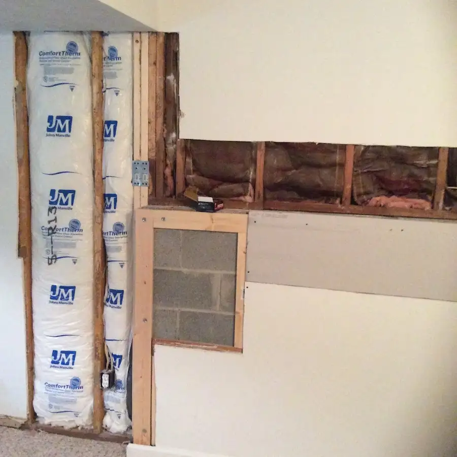 Wall insulation replacement during Structural Drying in Avon Park
